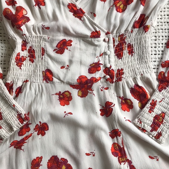 FREE PEOPLE Medium Long Sleeve Maxi Dress Floral Shirred V-Neck Cottage Prairie - Picture 4 of 11